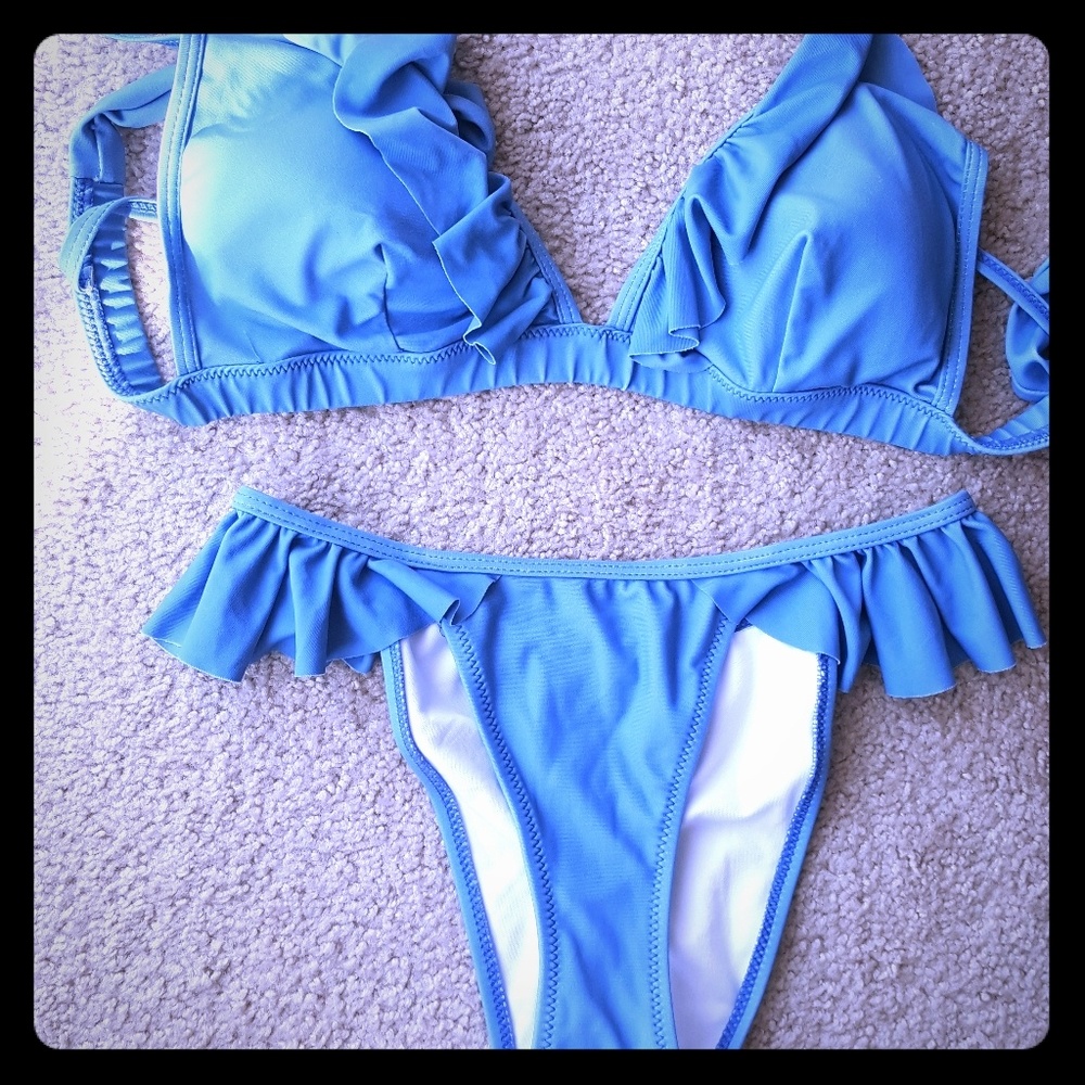 Super cute bikini! Never worn!